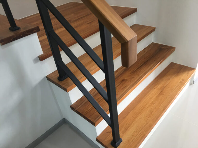 How to Install Vinyl Plank Flooring on Stairs